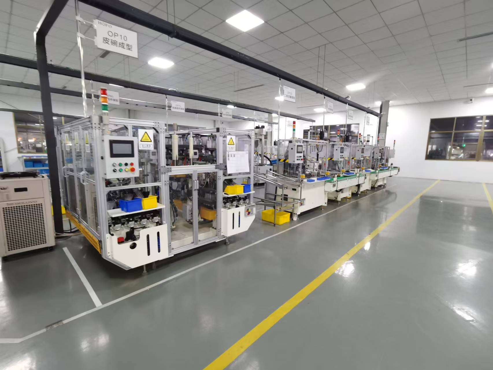 自動(dòng)化生產(chǎn)線(xiàn)